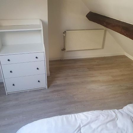 B96 Appart 2 Bedrooms Bruxelles Esterno foto