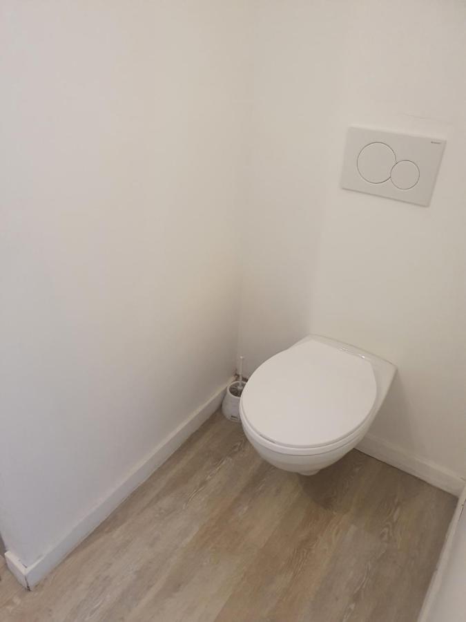 B96 Appart 2 Bedrooms Bruxelles Esterno foto